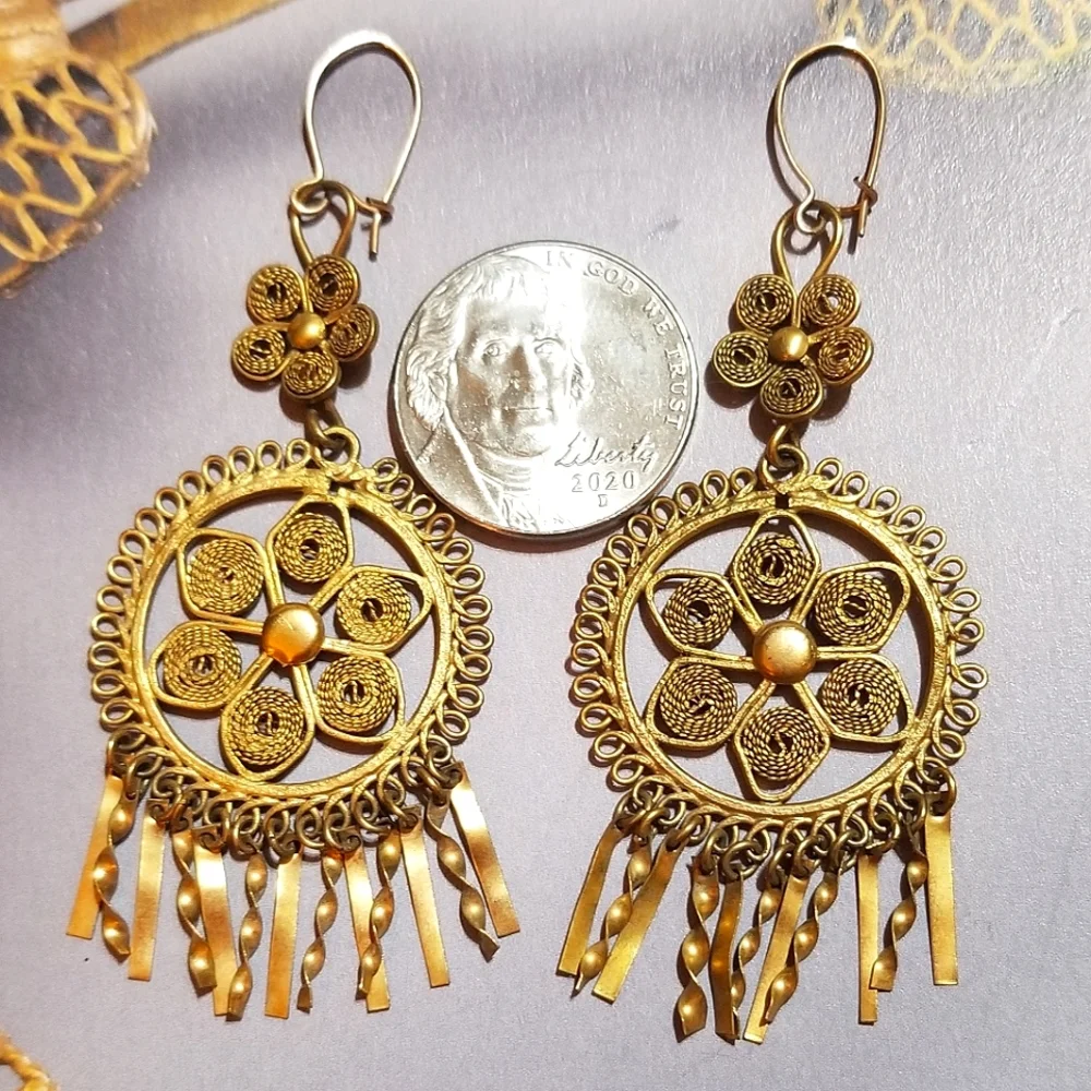 Antique Gilded Sterling Silver Cannetille work Dangle Earrings - Picture 5 of 5